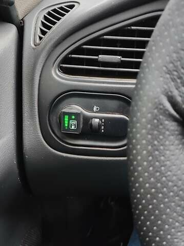 Синій Деу Ланос, об'ємом двигуна 1.6 л та пробігом 265 тис. км за 1900 $, фото 1 на Automoto.ua