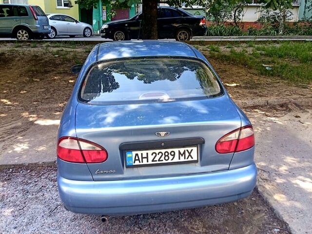 Синий Дэу Ланос, объемом двигателя 1.3 л и пробегом 200 тыс. км за 2000 $, фото 1 на Automoto.ua