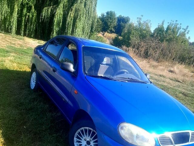 Синий Дэу Ланос, объемом двигателя 1.5 л и пробегом 241 тыс. км за 1700 $, фото 1 на Automoto.ua