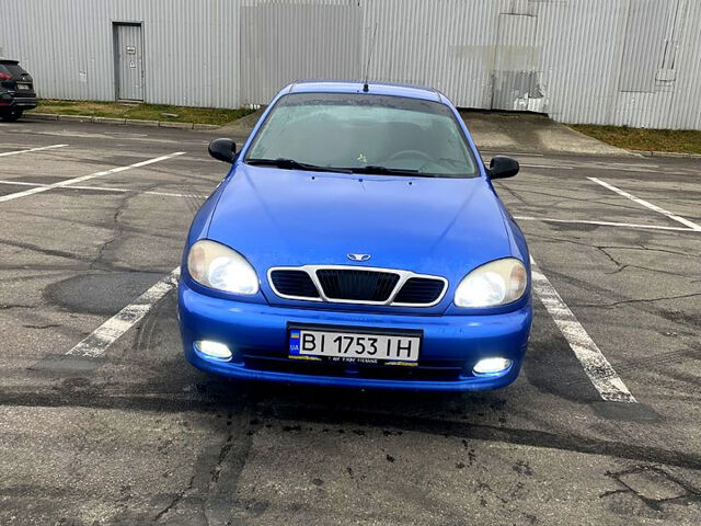 Синий Дэу Ланос, объемом двигателя 1.5 л и пробегом 163 тыс. км за 2000 $, фото 1 на Automoto.ua