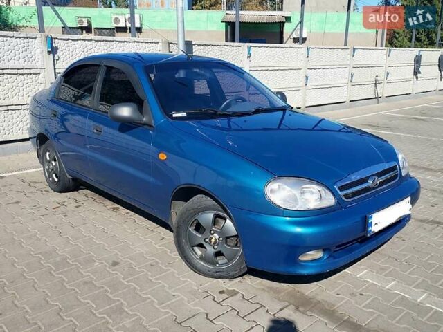 Синій Деу Ланос, об'ємом двигуна 1.5 л та пробігом 216 тис. км за 3400 $, фото 1 на Automoto.ua