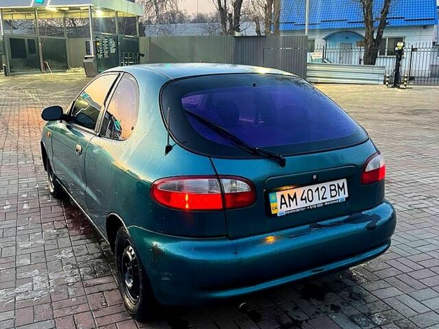Зеленый Дэу Ланос, объемом двигателя 1.5 л и пробегом 350 тыс. км за 1800 $, фото 1 на Automoto.ua