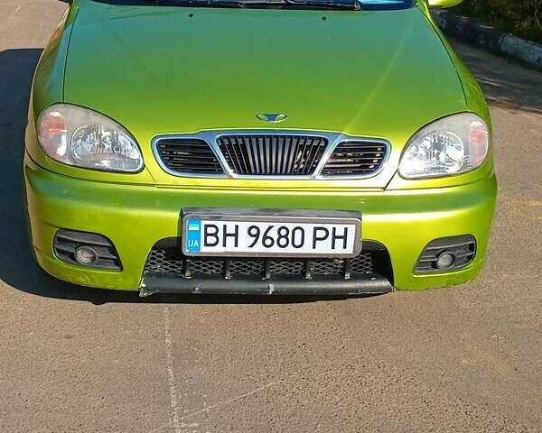 Зеленый Дэу Ланос, объемом двигателя 1.6 л и пробегом 161 тыс. км за 2450 $, фото 1 на Automoto.ua