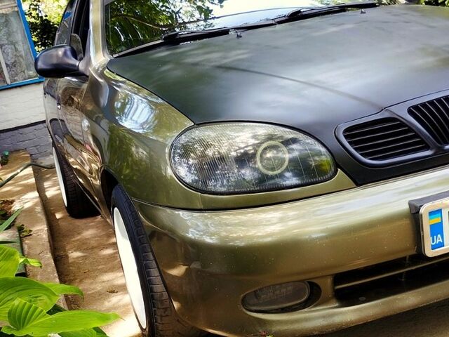 Деу Ланос 2007 у Первомайськ на Automoto.ua Зелений Деу Ланос, об'ємом двигуна 1.5 л та пробігом 283 тис. км за 2650 $, фото 1 на Automoto.ua