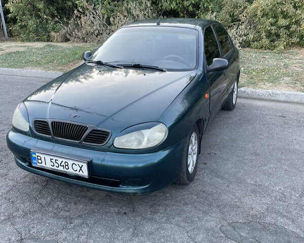 Зеленый Дэу Ланос, объемом двигателя 1.5 л и пробегом 325 тыс. км за 1800 $, фото 1 на Automoto.ua