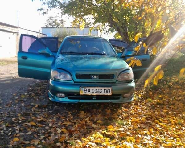 Зелений Деу Ланос, об'ємом двигуна 1.5 л та пробігом 240 тис. км за 3200 $, фото 1 на Automoto.ua