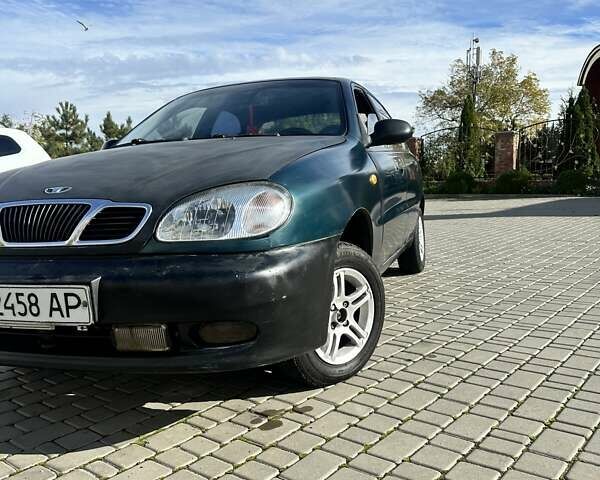 Дэу Ланос 1998 в Одессе на Automoto.ua Зеленый Дэу Ланос, объемом двигателя 1.5 л и пробегом 190 тыс. км за 1550 $, фото 1 на Automoto.ua
