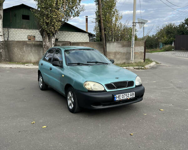 Дэу Ланос 1998 в Николаеве на Automoto.ua Зеленый Дэу Ланос, объемом двигателя 1.5 л и пробегом 150 тыс. км за 1500 $, фото 1 на Automoto.ua