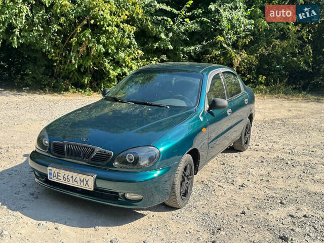 Зелений Деу Ланос, об'ємом двигуна 1.5 л та пробігом 328 тис. км за 2499 $, фото 1 на Automoto.ua
