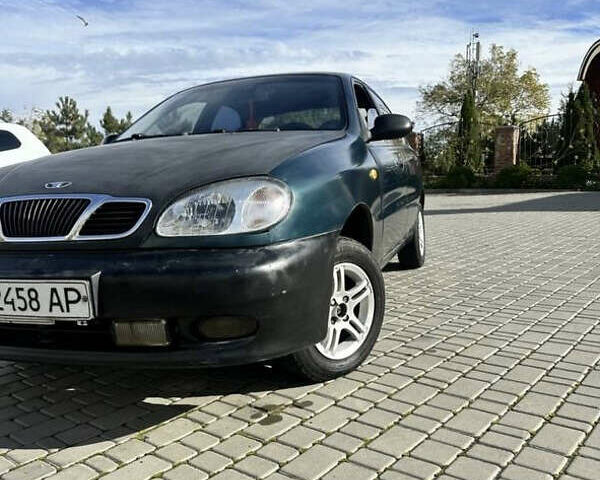 Зеленый Дэу Ланос, объемом двигателя 1.5 л и пробегом 215 тыс. км за 1900 $, фото 1 на Automoto.ua