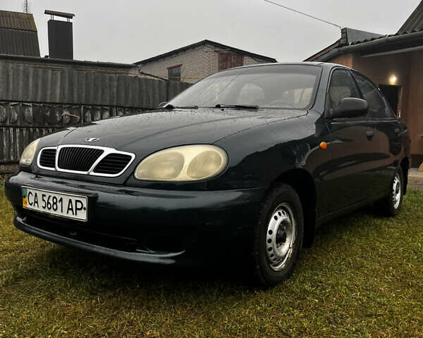 Зеленый Дэу Ланос, объемом двигателя 1.5 л и пробегом 150 тыс. км за 1800 $, фото 1 на Automoto.ua