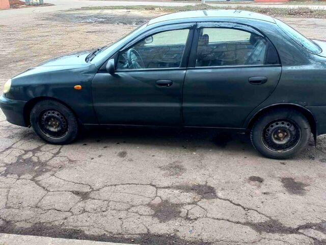 Зеленый Дэу Ланос, объемом двигателя 1.5 л и пробегом 240 тыс. км за 1800 $, фото 1 на Automoto.ua