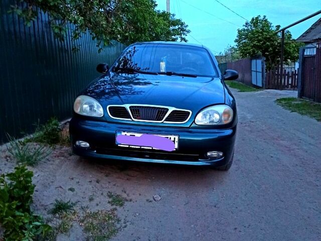 Дэу Ланос 1998 в Днепре (Днепропетровске) на Automoto.ua Зеленый Дэу Ланос, объемом двигателя 1.5 л и пробегом 305 тыс. км за 2500 $, фото 1 на Automoto.ua