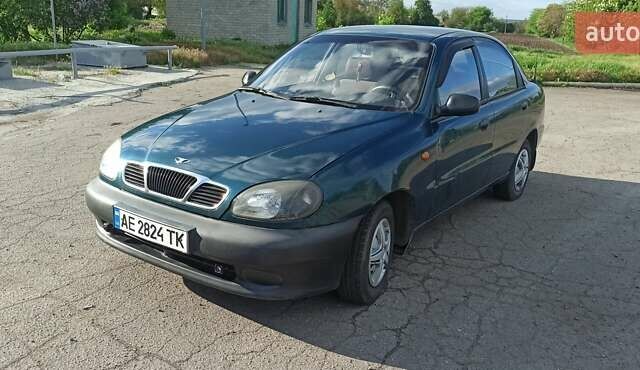 Деу Ланос 2002 у Петропавловке на Automoto.ua Зелений Деу Ланос, об'ємом двигуна 1.5 л та пробігом 300 тис. км за 1600 $, фото 1 на Automoto.ua