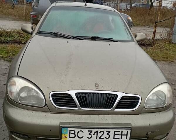 Зеленый Дэу Ланос, объемом двигателя 1.5 л и пробегом 350 тыс. км за 850 $, фото 1 на Automoto.ua