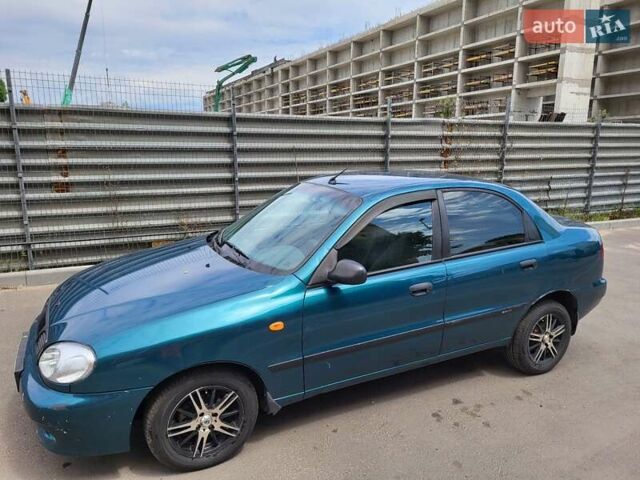 Зеленый Дэу Ланос, объемом двигателя 1.5 л и пробегом 274 тыс. км за 2990 $, фото 1 на Automoto.ua