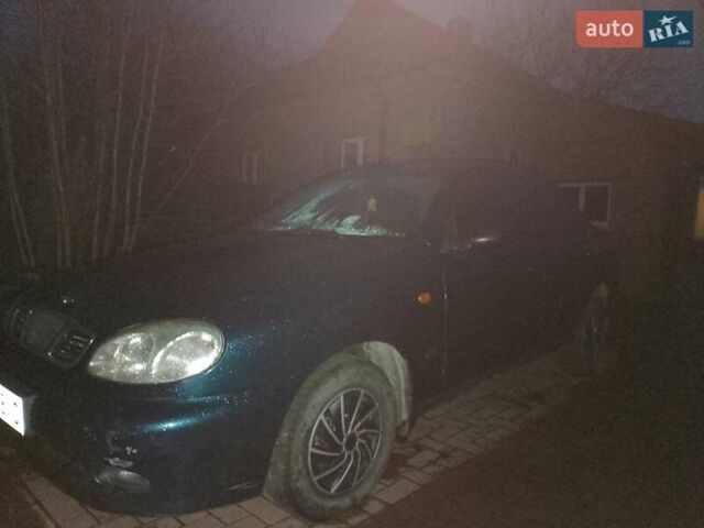 Зеленый Дэу Ланос, объемом двигателя 1.5 л и пробегом 196 тыс. км за 2800 $, фото 1 на Automoto.ua