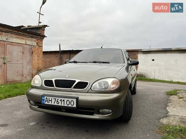 Дэу Ланос 2003 в Виннице на Automoto.ua Зеленый Дэу Ланос, объемом двигателя 1.5 л и пробегом 302 тыс. км за 2400 $, фото 1 на Automoto.ua