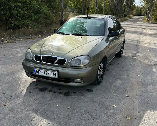 Зеленый Дэу Ланос, объемом двигателя 1.5 л и пробегом 330 тыс. км за 2150 $, фото 1 на Automoto.ua