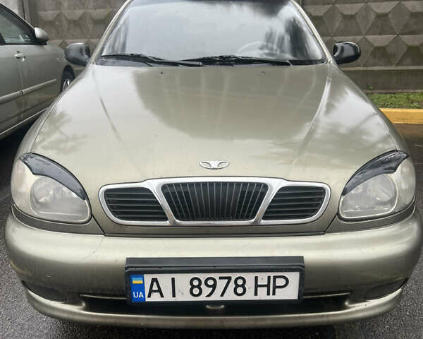 Зелений Деу Ланос, об'ємом двигуна 1.5 л та пробігом 290 тис. км за 2000 $, фото 1 на Automoto.ua