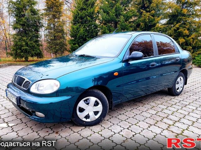 Зеленый Дэу Ланос, объемом двигателя 1.5 л и пробегом 185 тыс. км за 2750 $, фото 1 на Automoto.ua