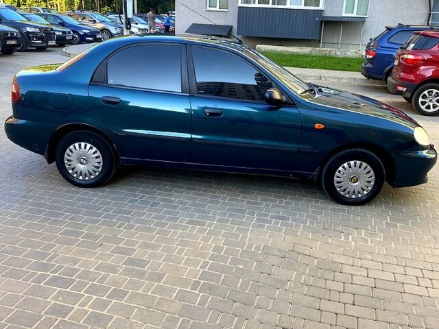 Зелений Деу Ланос, об'ємом двигуна 1.5 л та пробігом 0 тис. км за 3000 $, фото 1 на Automoto.ua