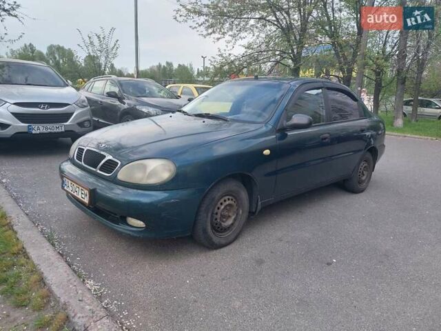 Дэу Ланос 2004 в Киеве на Automoto.ua Зеленый Дэу Ланос, объемом двигателя 1.5 л и пробегом 256 тыс. км за 2600 $, фото 1 на Automoto.ua