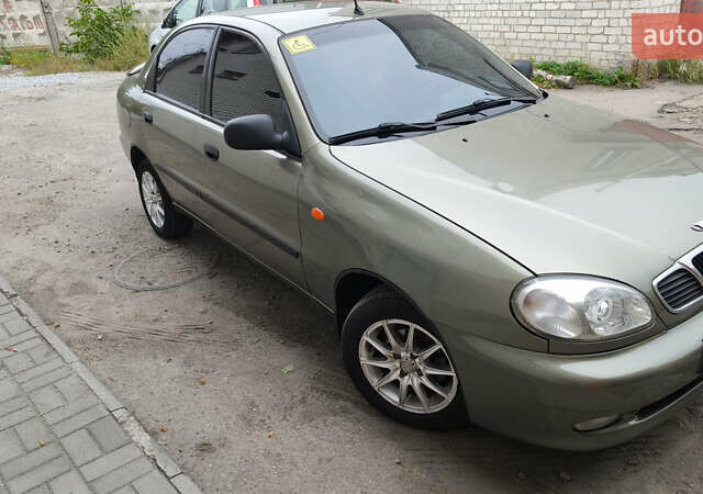 Зелений Деу Ланос, об'ємом двигуна 1.5 л та пробігом 203 тис. км за 2800 $, фото 1 на Automoto.ua