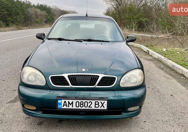 Зеленый Дэу Ланос, объемом двигателя 1.5 л и пробегом 220 тыс. км за 2800 $, фото 1 на Automoto.ua