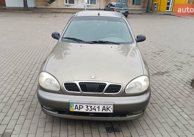 Зелений Деу Ланос, об'ємом двигуна 1.5 л та пробігом 209 тис. км за 2600 $, фото 1 на Automoto.ua