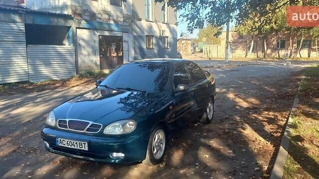 Зелений Деу Ланос, об'ємом двигуна 1.5 л та пробігом 300 тис. км за 4200 $, фото 1 на Automoto.ua
