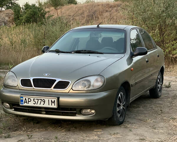 Зелений Деу Ланос, об'ємом двигуна 1.5 л та пробігом 337 тис. км за 1950 $, фото 1 на Automoto.ua