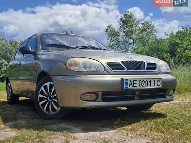 Зелений Деу Ланос, об'ємом двигуна 1.5 л та пробігом 175 тис. км за 3200 $, фото 1 на Automoto.ua