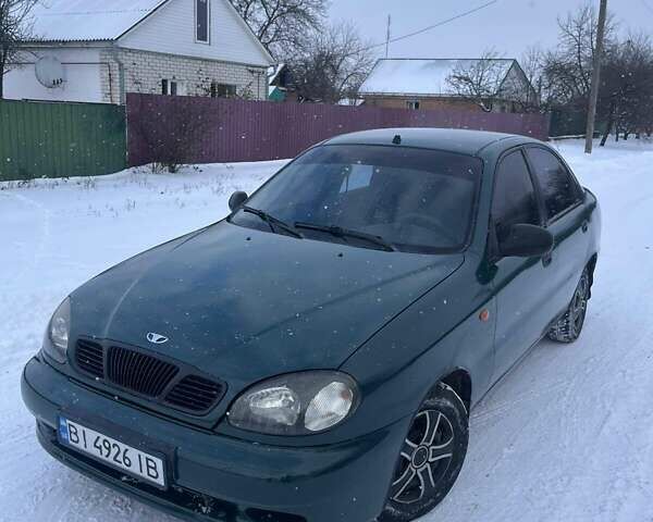 Зеленый Дэу Ланос, объемом двигателя 1.5 л и пробегом 215 тыс. км за 2400 $, фото 1 на Automoto.ua