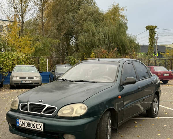 Дэу Ланос 2004 в Софіївська Борщагівка на Automoto.ua Зеленый Дэу Ланос, объемом двигателя 1.6 л и пробегом 193 тыс. км за 1300 $, фото 1 на Automoto.ua