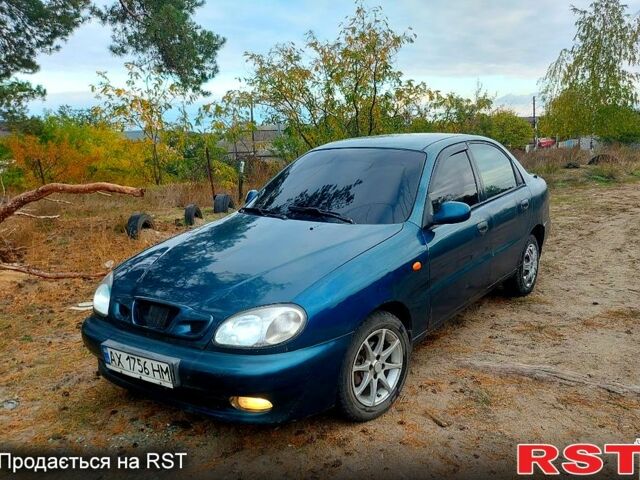 Зеленый Дэу Ланос, объемом двигателя 1.6 л и пробегом 291 тыс. км за 1800 $, фото 1 на Automoto.ua