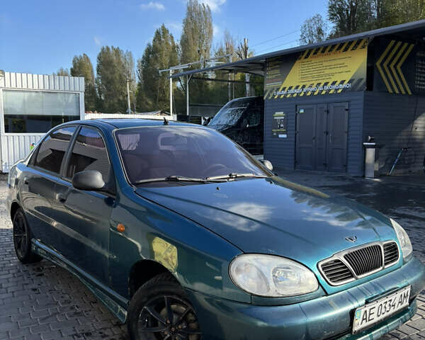 Зеленый Дэу Ланос, объемом двигателя 1.3 л и пробегом 385 тыс. км за 1250 $, фото 1 на Automoto.ua