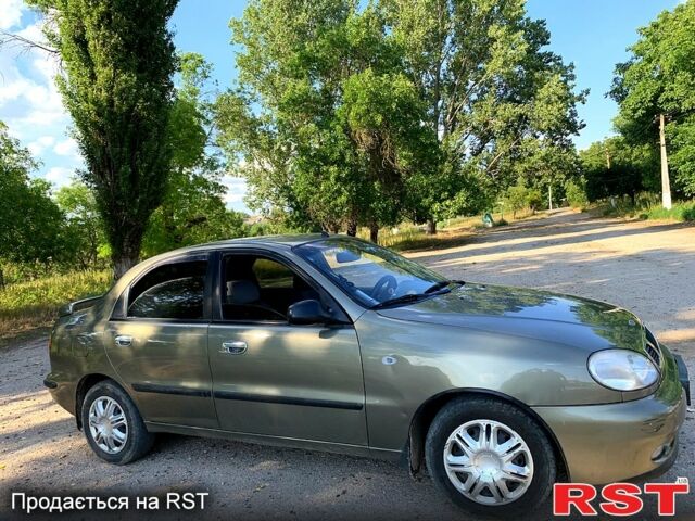 Зеленый Дэу Ланос, объемом двигателя 1.5 л и пробегом 175 тыс. км за 2499 $, фото 1 на Automoto.ua