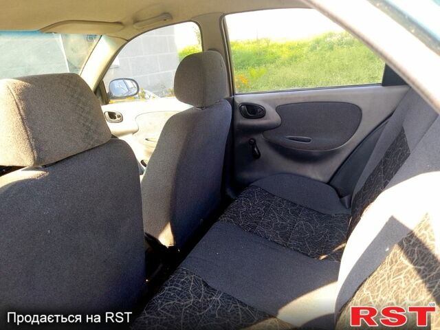 Зеленый Дэу Ланос, объемом двигателя 1.3 л и пробегом 100 тыс. км за 2500 $, фото 1 на Automoto.ua