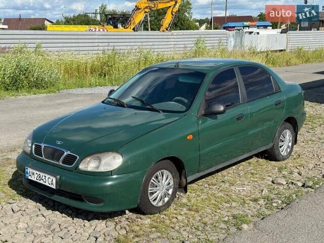 Дэу Ланос 2005 в Шепетовке на Automoto.ua Зеленый Дэу Ланос, объемом двигателя 1.5 л и пробегом 180 тыс. км за 1200 $, фото 1 на Automoto.ua