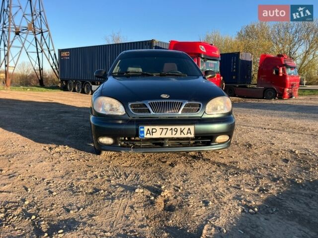 Зелений Деу Ланос, об'ємом двигуна 1.5 л та пробігом 253 тис. км за 3000 $, фото 1 на Automoto.ua