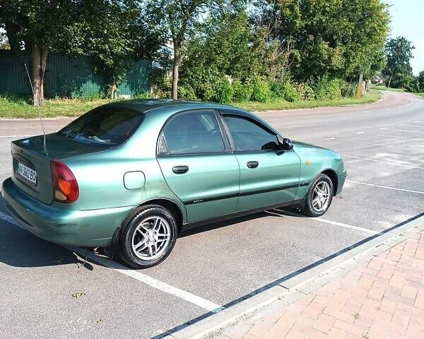 Зеленый Дэу Ланос, объемом двигателя 1.5 л и пробегом 183 тыс. км за 3500 $, фото 1 на Automoto.ua