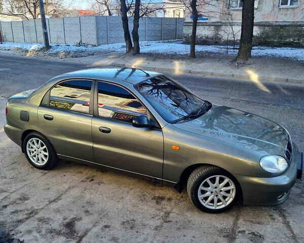 Зелений Деу Ланос, об'ємом двигуна 1.5 л та пробігом 160 тис. км за 2700 $, фото 1 на Automoto.ua