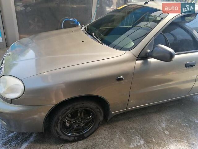 Дэу Ланос 2006 в Днепре (Днепропетровске) на Automoto.ua Зеленый Дэу Ланос, объемом двигателя 1.5 л и пробегом 196 тыс. км за 2200 $, фото 1 на Automoto.ua