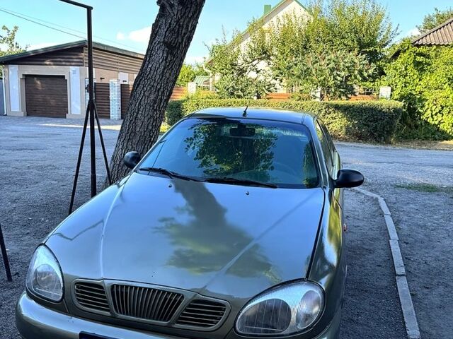 Зеленый Дэу Ланос, объемом двигателя 1.5 л и пробегом 33 тыс. км за 2200 $, фото 1 на Automoto.ua