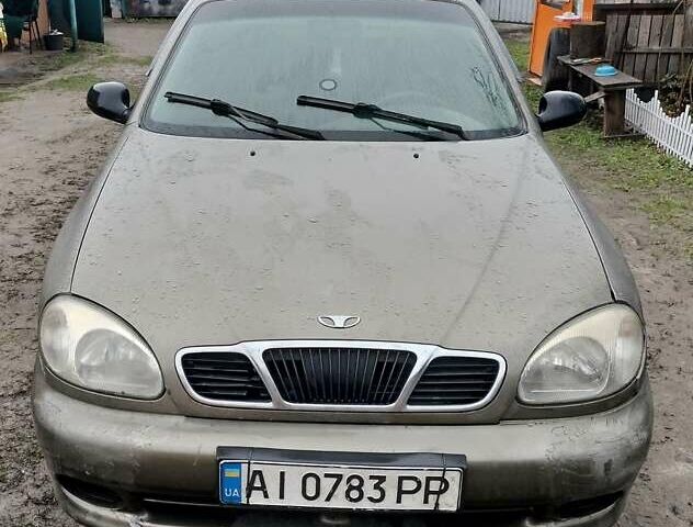 Зеленый Дэу Ланос, объемом двигателя 1.5 л и пробегом 257 тыс. км за 1250 $, фото 1 на Automoto.ua