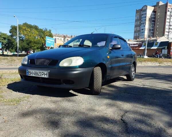 Зеленый Дэу Ланос, объемом двигателя 1.5 л и пробегом 280 тыс. км за 1800 $, фото 1 на Automoto.ua