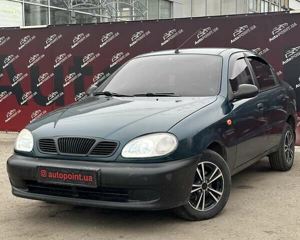 Зеленый Дэу Ланос, объемом двигателя 1.6 л и пробегом 225 тыс. км за 3000 $, фото 1 на Automoto.ua