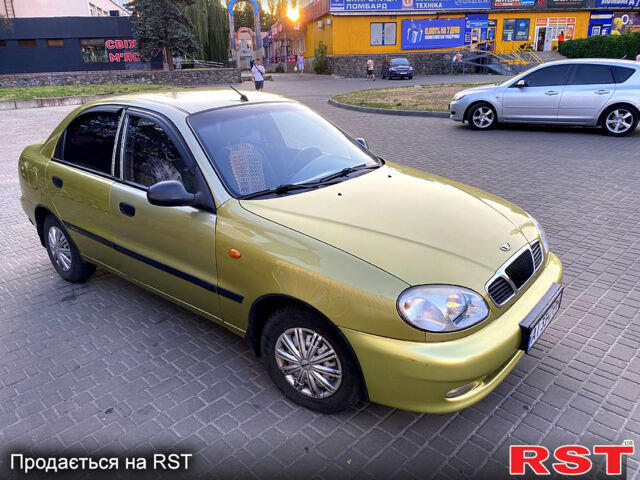 Зеленый Дэу Ланос, объемом двигателя 1.5 л и пробегом 120 тыс. км за 2600 $, фото 1 на Automoto.ua