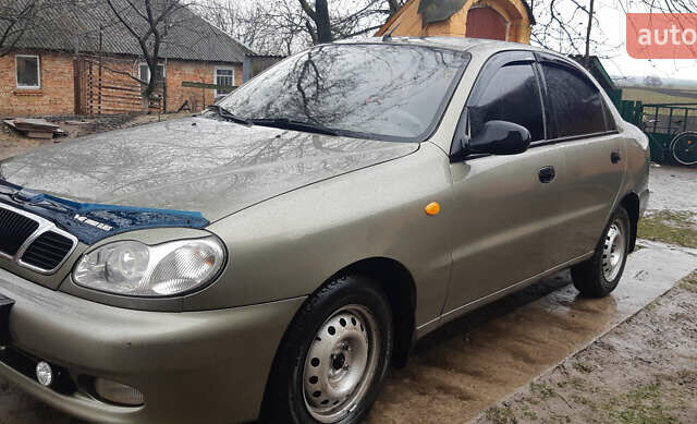 Зелений Деу Ланос, об'ємом двигуна 1.4 л та пробігом 265 тис. км за 1600 $, фото 1 на Automoto.ua